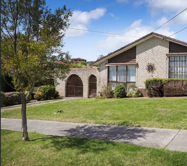 28 Beresford Crescent, Gladstone Park VIC 3043