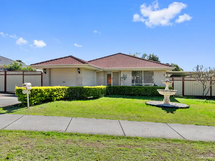 9 Ingles Drive