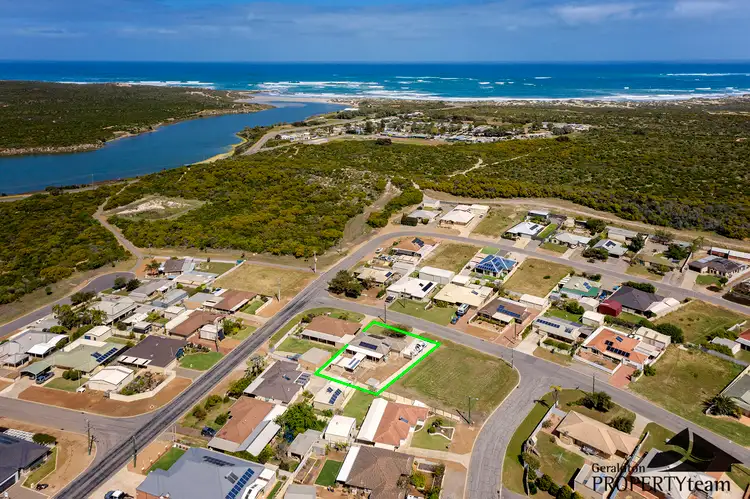 4 Thames Drive, Cape Burney WA 6532
