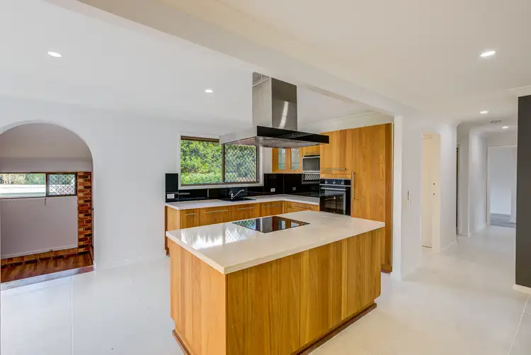 36 Coleman Crescent, Springwood QLD 4127