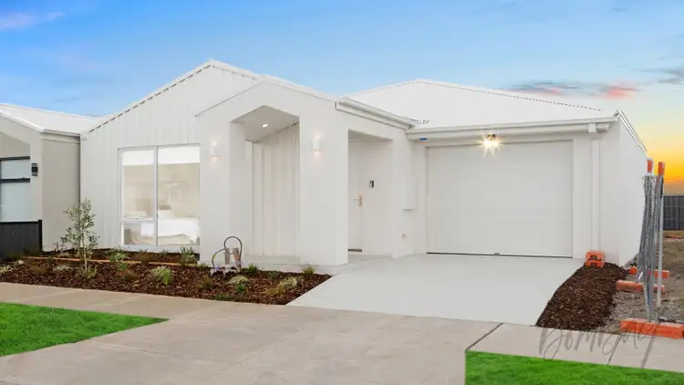 6 Thyridia Street, Mickleham VIC 3064