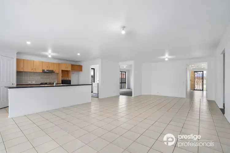 Fifth view of Homely house listing, 42 Gabriel Circuit, Blair Athol NSW 2560