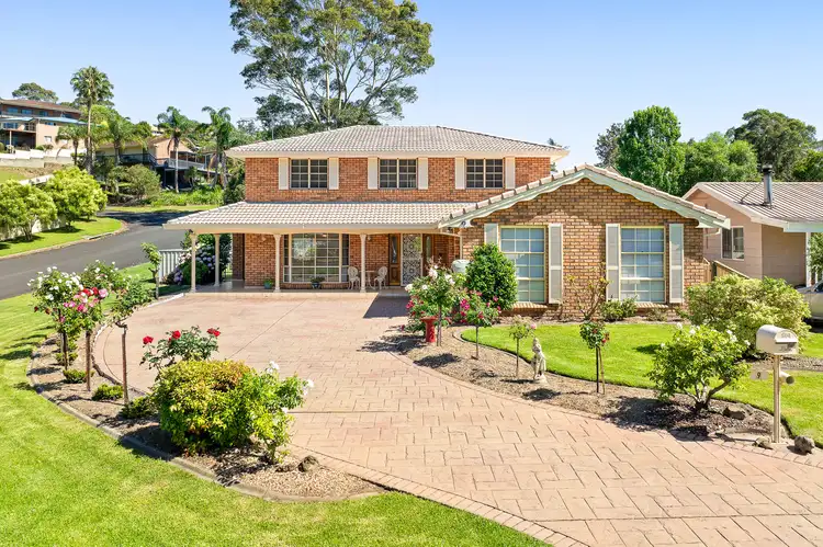9 Iandra Road, Surfside NSW 2536
