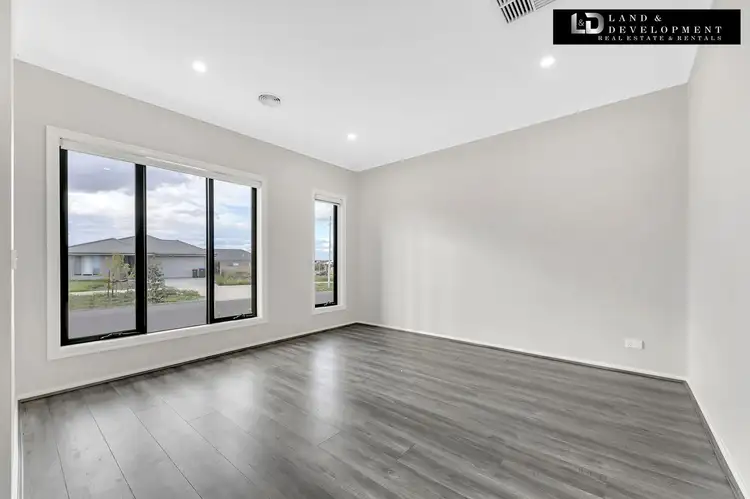 Fifth view of Homely house listing, 10 Lancashire Drive, Werribee VIC 3030