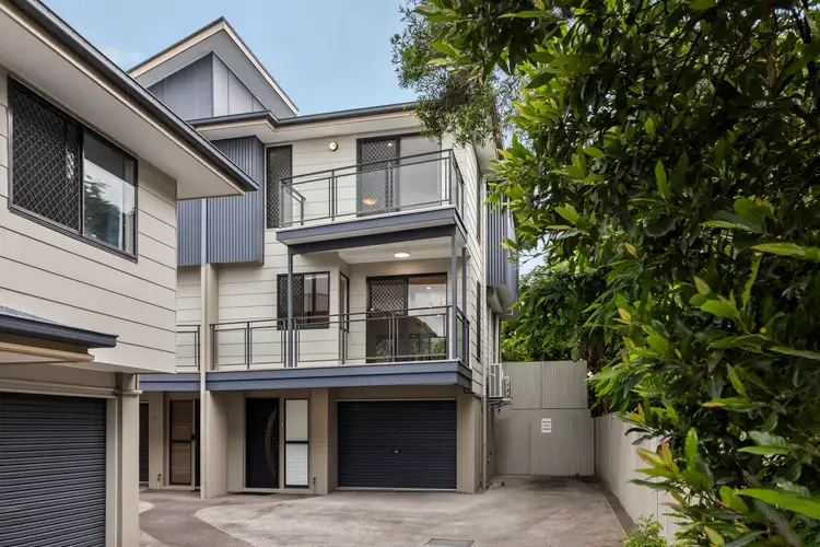 24 Lorne Street