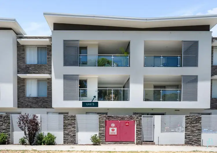 5/12 Westralia Gardens, Rockingham WA 6168