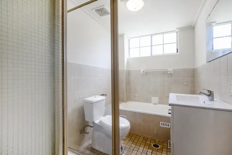 Seventh view of Homely block of units listing, 116 Railway Street, Woy Woy NSW 2256