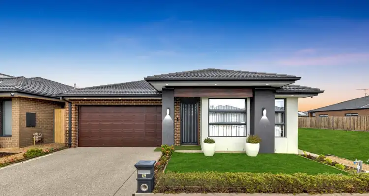 14 Albury Avenue, Donnybrook VIC 3064