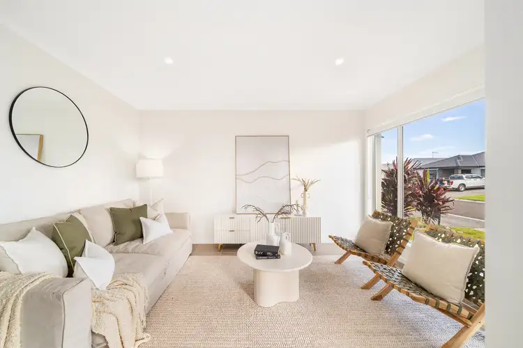 68 Lighthouse Esplanade