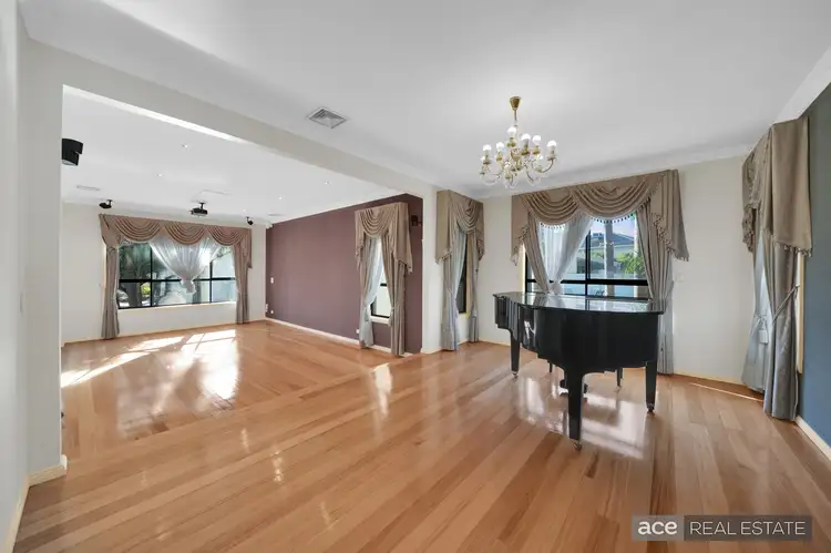 Second view of Homely house listing, 6 Karen Court, Avondale Heights VIC 3034