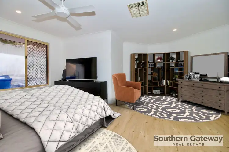 Fourth view of Homely house listing, 41 Porter Gardens, Leda WA 6170