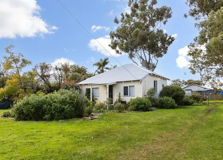 43 Geraldine Street, Bassendean WA 6054