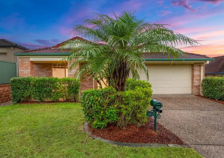 17 Murchison Street, Pacific Pines QLD 4211