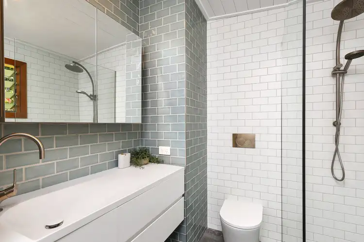 Sixth view of Homely house listing, 8a MacMaster Pde, Macmasters Beach NSW 2251