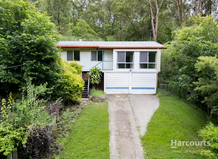 27 Warwick Court