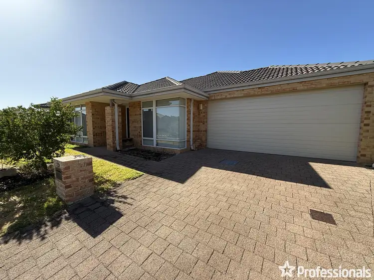 Second view of Homely house listing, 15 Claridge Circle, Thornlie WA 6108