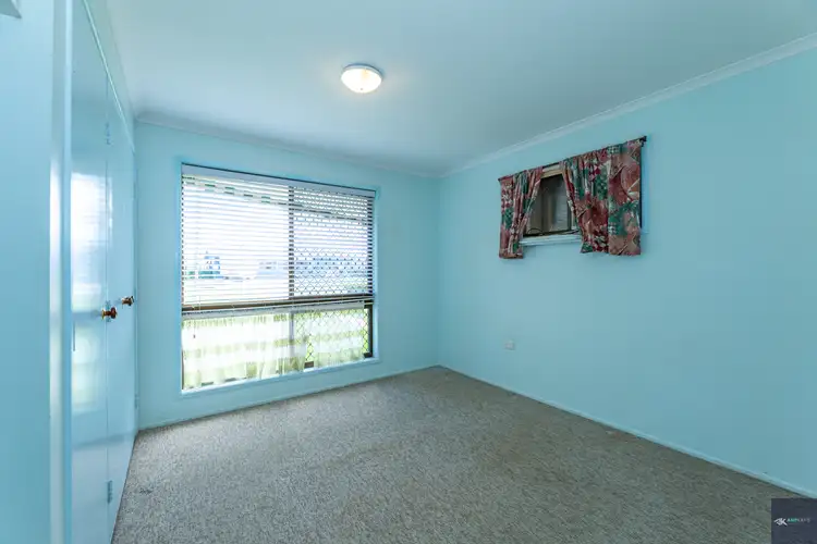 Fifth view of Homely semi-detached listing, 25 Sloane Street, Kalkie QLD 4670