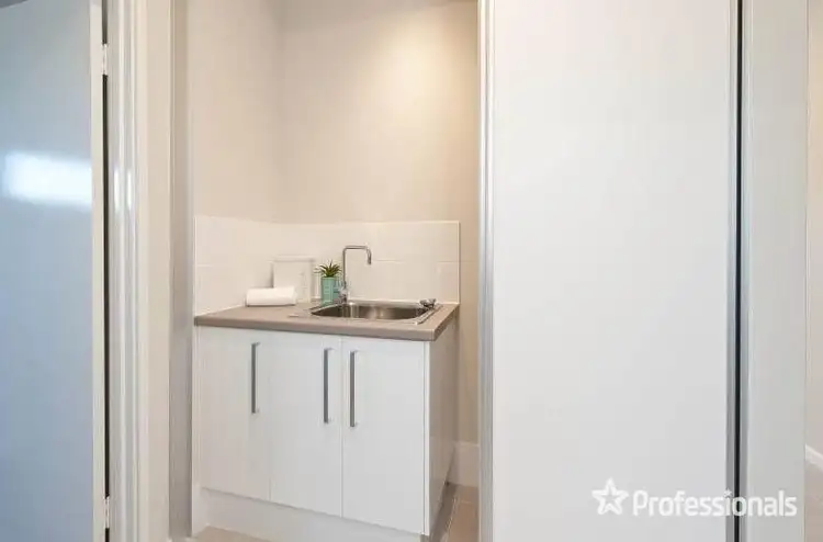 Seventh view of Homely unit listing, 2/37 Gretham Road, Westminster WA 6061