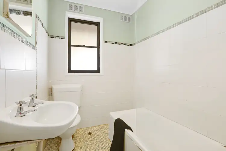 Fifth view of Homely house listing, 34 Weemala Crescent, Koonawarra NSW 2530