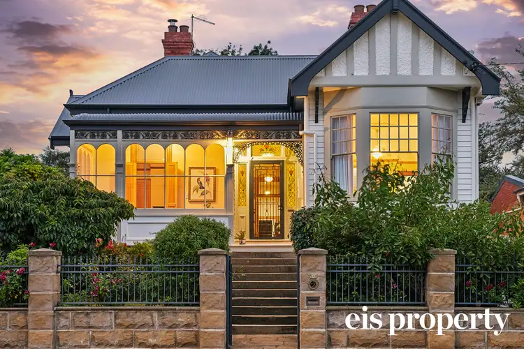 56 Bellevue Parade, New Town TAS 7008