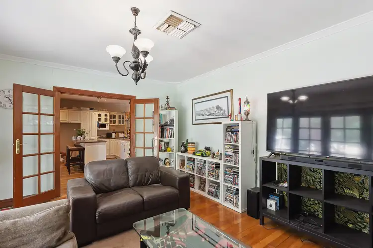 Fifth view of Homely house listing, 10 Kathleen Close, Maida Vale WA 6057