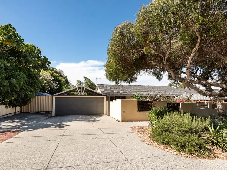 17A Solomon Street, Palmyra WA 6157