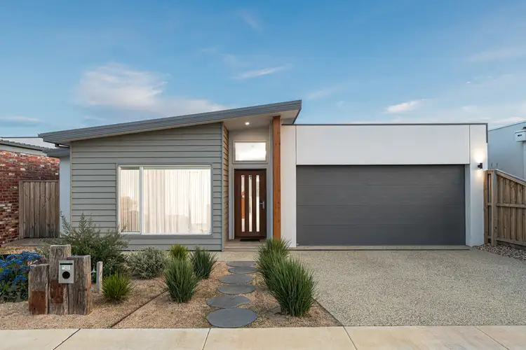10 Rosewood Drive