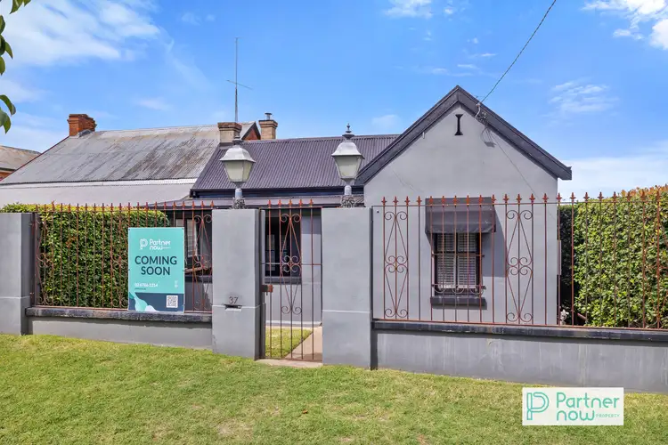 37 Carthage Street, Tamworth NSW 2340