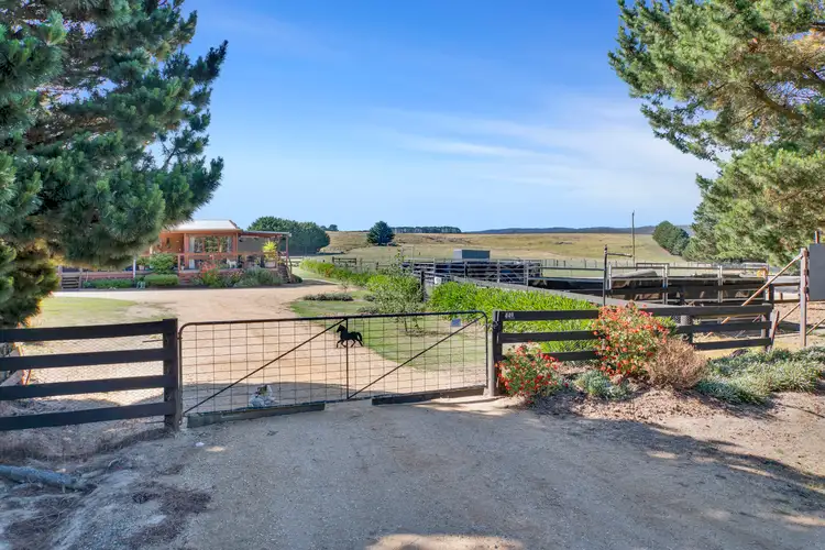 449 Ballan-Greendale Road, Ballan VIC 3342