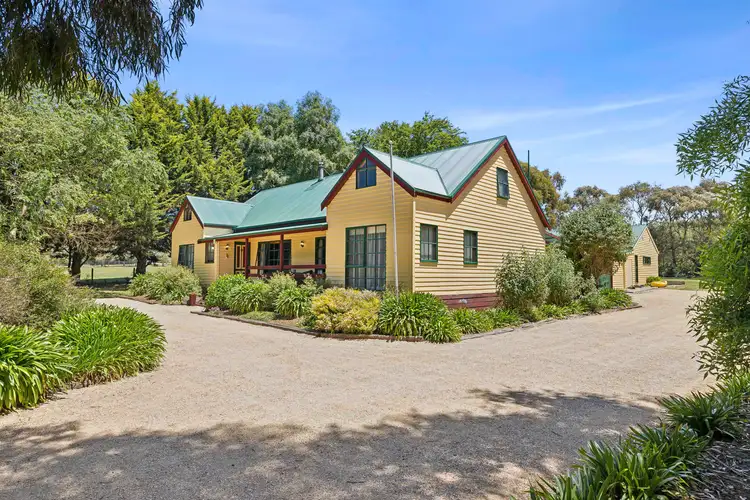 10 Scotia Place, Woodend VIC 3442