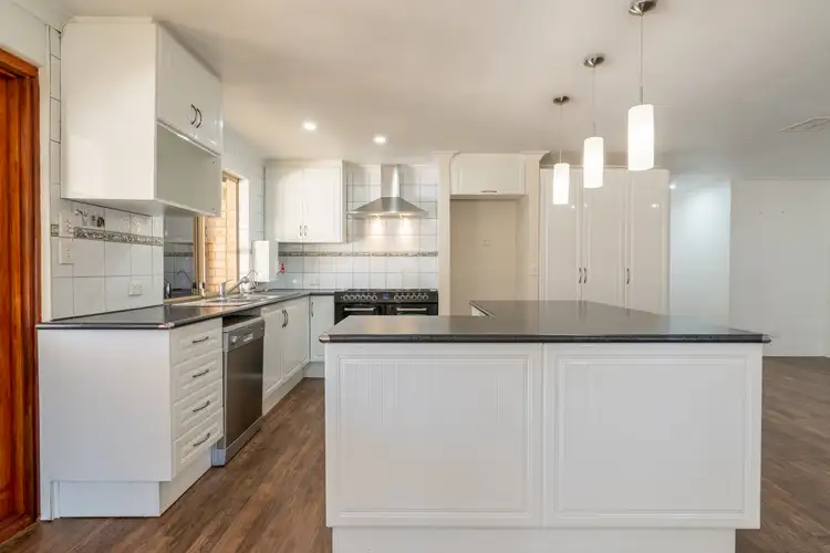 Sixth view of Homely house listing, 7 Tay Court, Cooloongup WA 6168