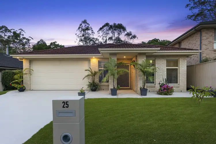 25 The Valley Way, Lisarow NSW 2250