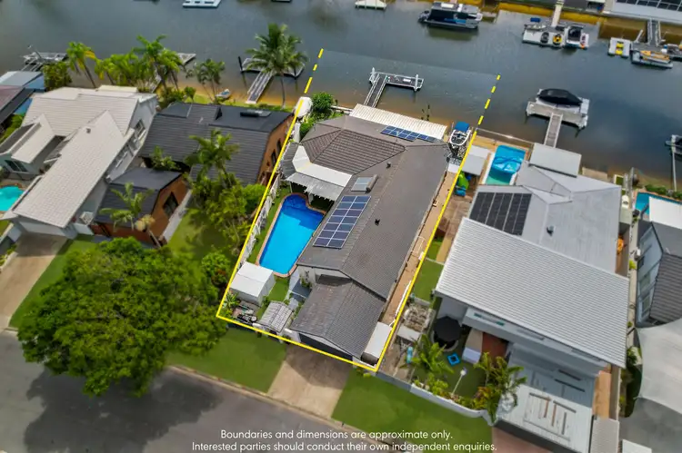 11 Seabreeze Street, Paradise Point QLD 4216