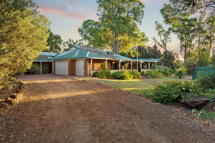 13 Marginata Parade, Jarrahdale WA 6124