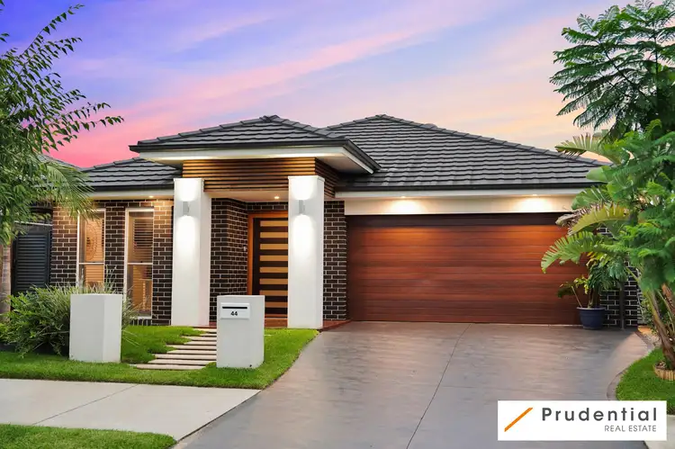 44 Caswell Road