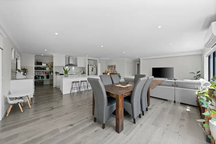 Fifth view of Homely house listing, 15 Peak Court, Mansfield VIC 3722