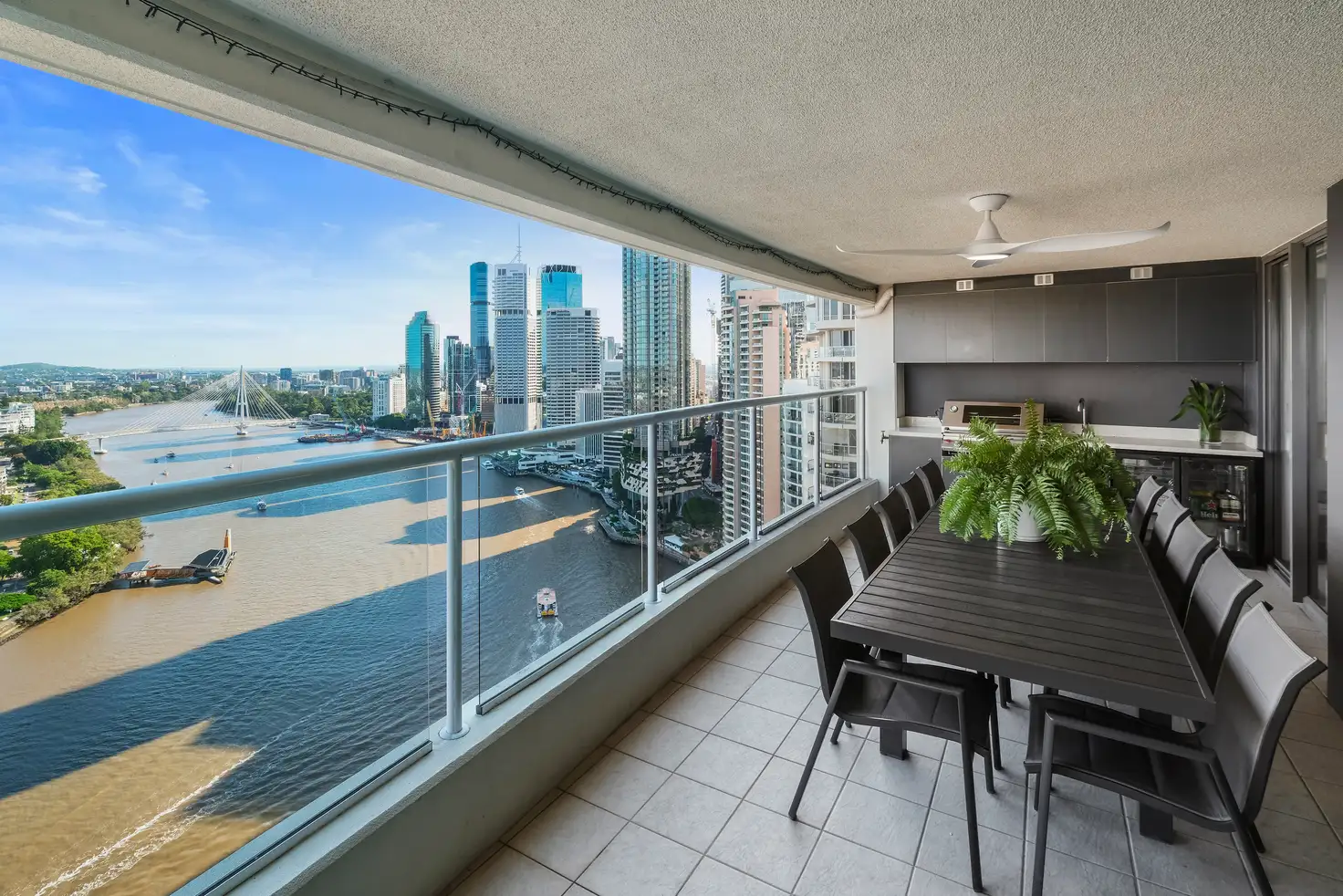 Main view of Homely apartment listing, 264/82 Boundary Street, Brisbane City QLD 4000