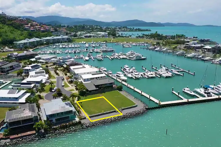 12 The Cove, Airlie Beach QLD 4802