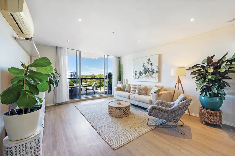 914/3 Como Crescent, Southport QLD 4215