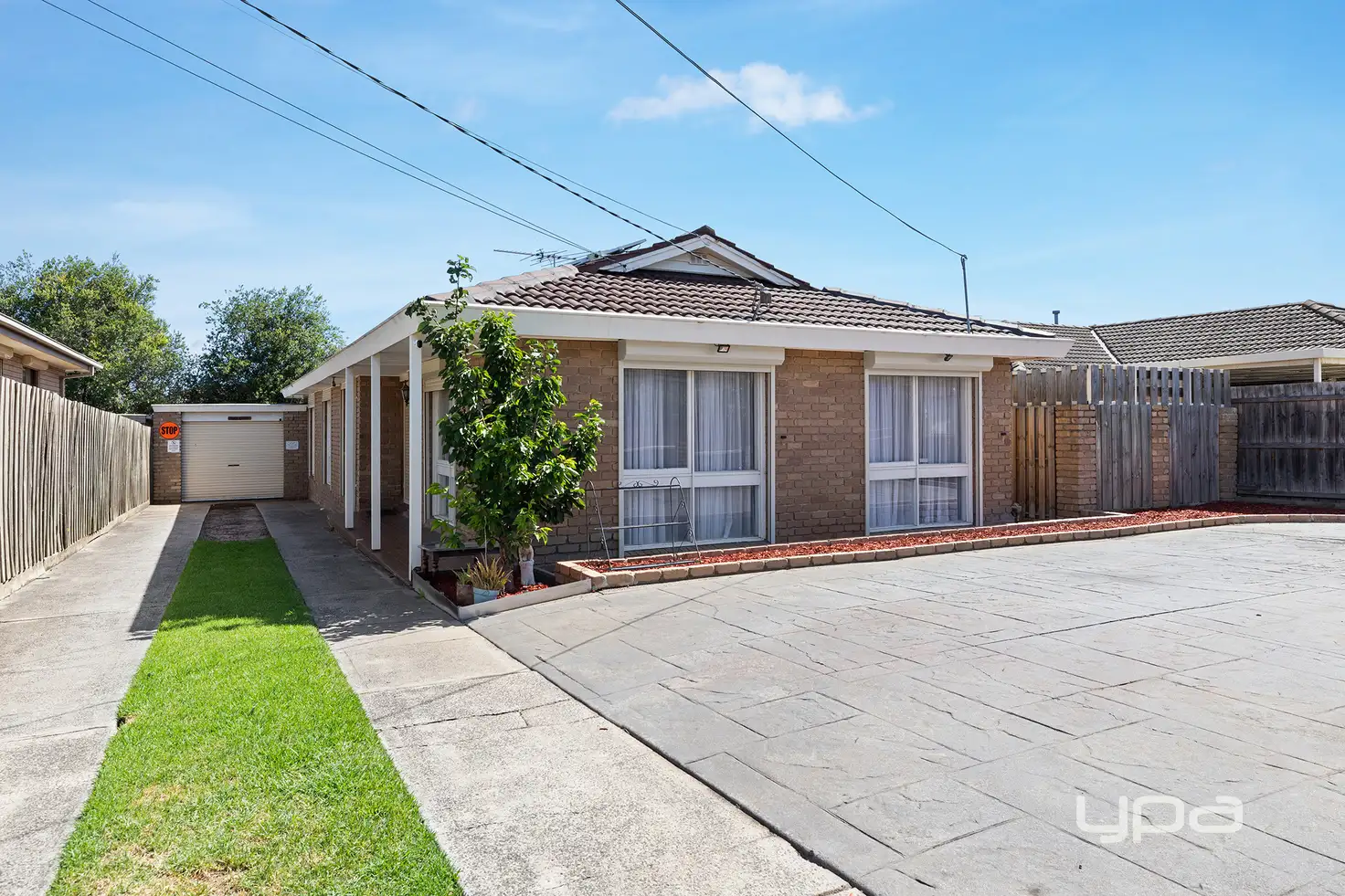 Main view of Homely house listing, 17 Highcombe Crescent, St Albans VIC 3021