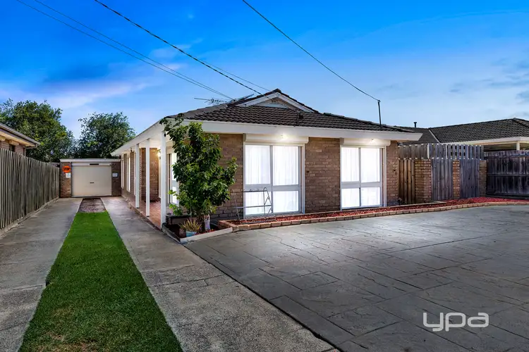 Second view of Homely house listing, 17 Highcombe Crescent, St Albans VIC 3021