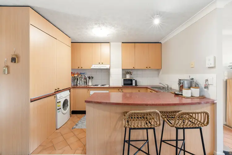 Fifth view of Homely apartment listing, 26/7-17 Purli Street, Chevron Island QLD 4217