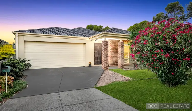 2 Lake Park Court