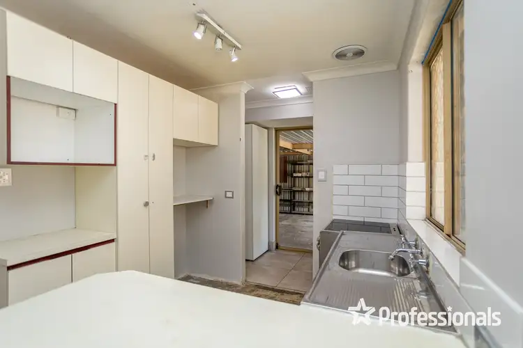 Sixth view of Homely house listing, 27 Grafham Road, Brookdale WA 6112