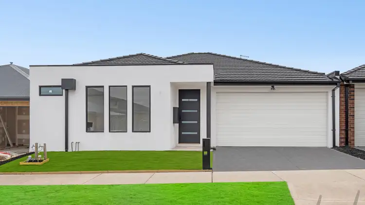 34 Davis Circuit