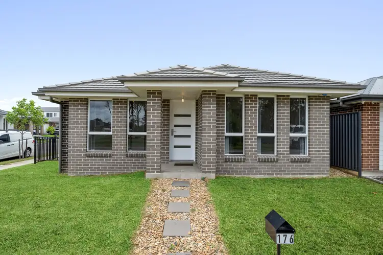 176 Fourth Avenue, Austral NSW 2179