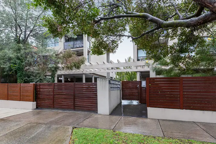 118A Murray Street