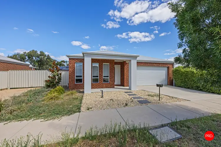 Second view of Homely house listing, 10 Webdon Drive, North Bendigo VIC 3550