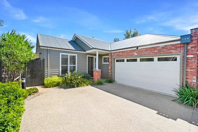 7/12 Hunter Street, Mansfield VIC 3722