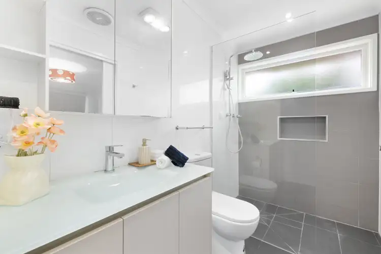 Sixth view of Homely house listing, 6 Barbican Court, Rowville VIC 3178